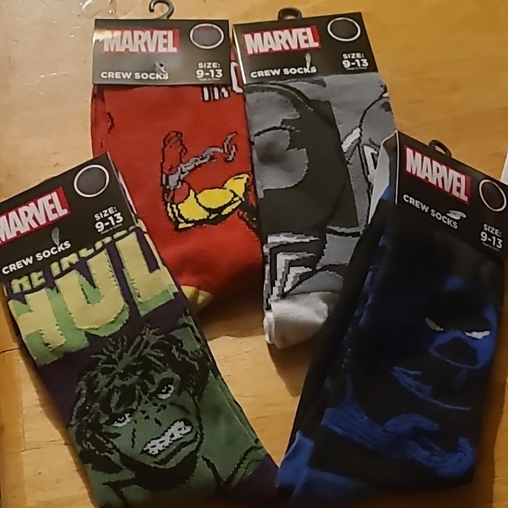 Marvel Crew Socks for Men - Multi-Color 4 pairs